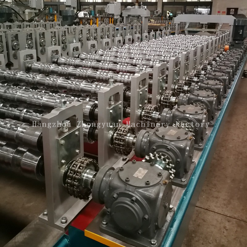 Máquina formadora de rolo de telha com passo de velocidade rápida 